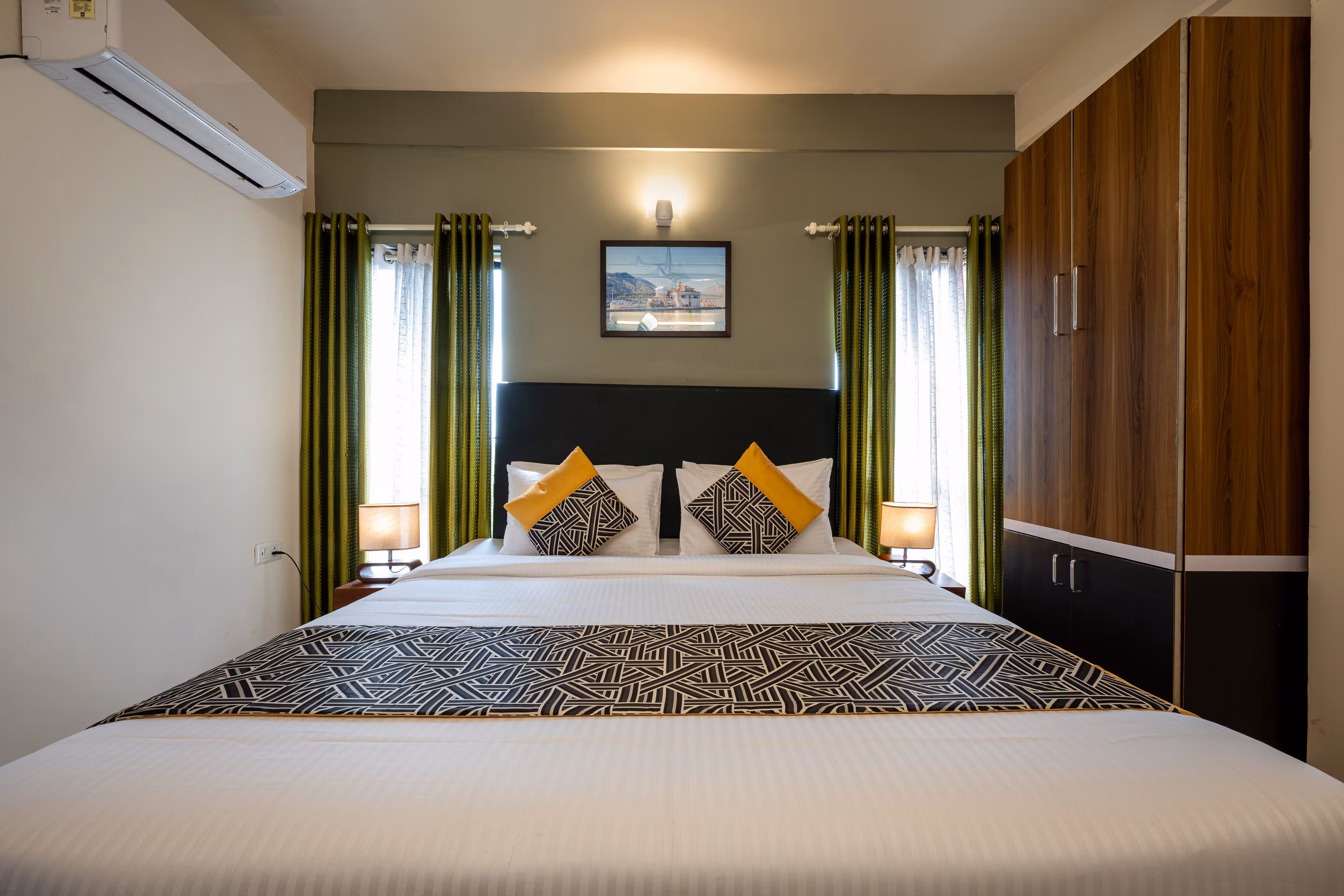 Luxury guest room interior showing premium bedding and decor - Image 23