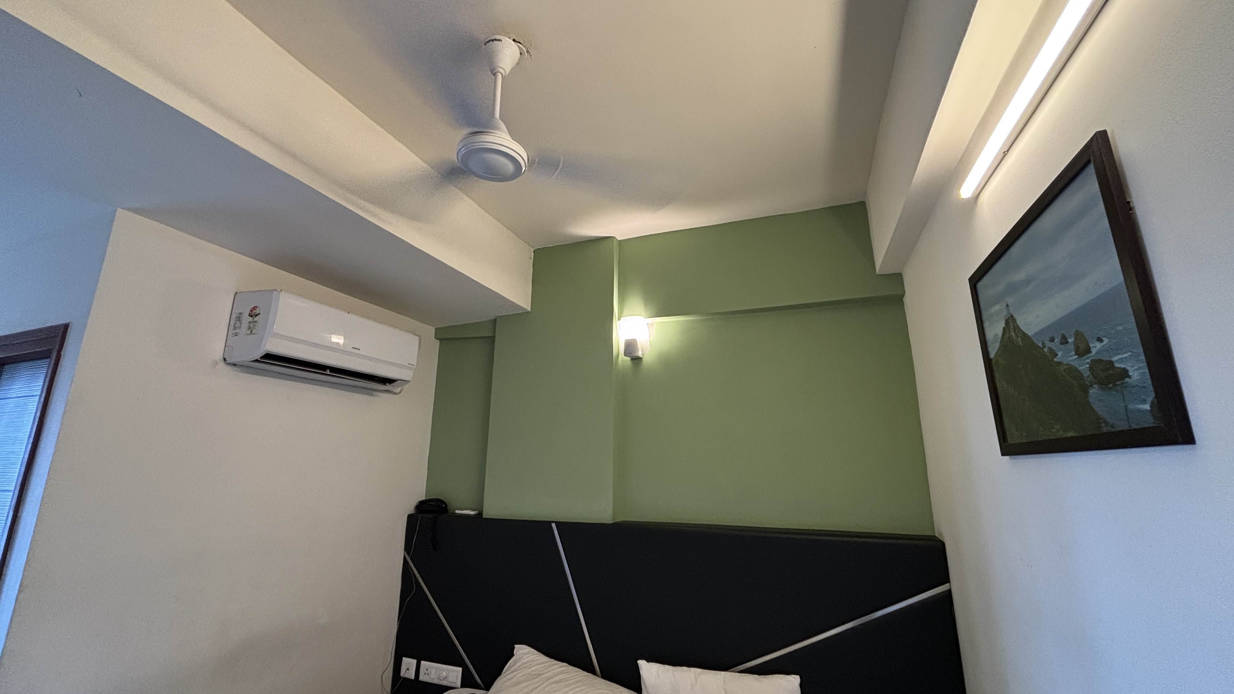 Luxury guest room interior showing premium bedding and decor - Image 7